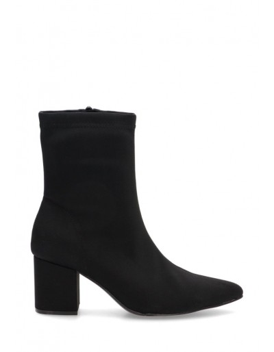 32017 BOTIN JULIETTE
