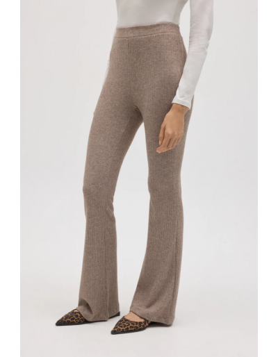70680 PANTALÓN FLARE CANALÉ...