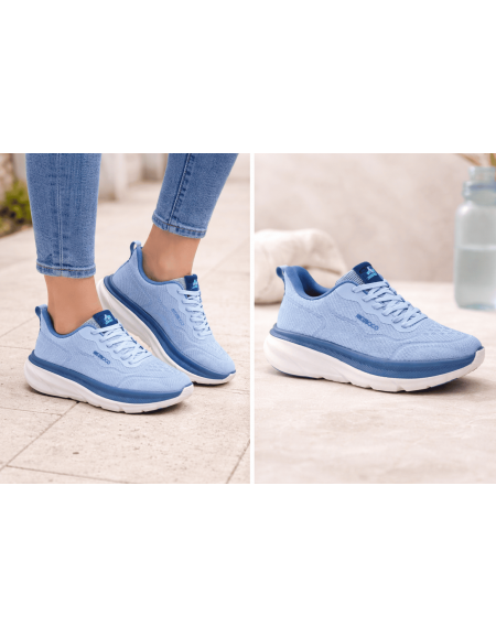 ZAPATILLA FLYNIT CELESTE