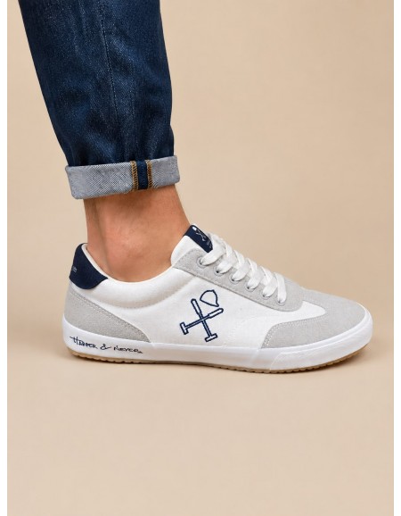 SNEAKER DOWN TOWN