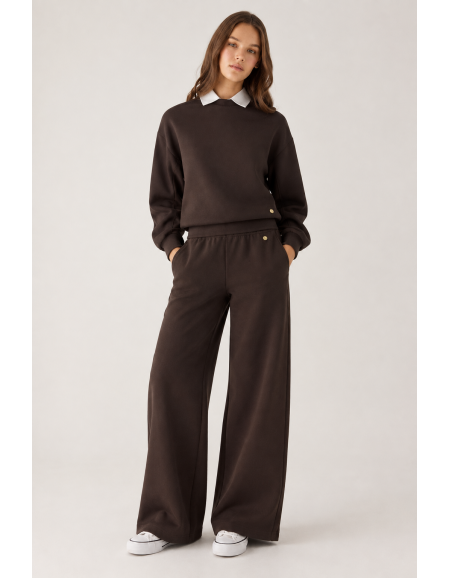 CONJUNTO CHOCO CON CANALÉ