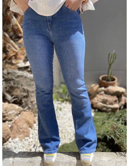 PANTALON VAQUERO CAMPANA