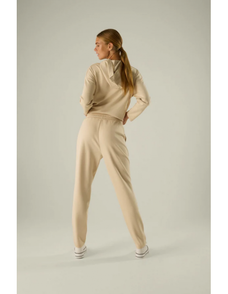 70894 PANTALÓN JOGGER BEIGE